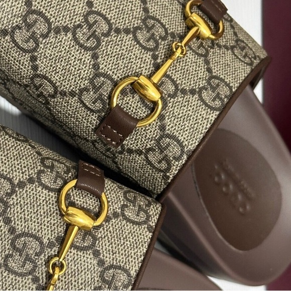 Gucci Brown Monogram Women's Shoes - Picture 4 of 5